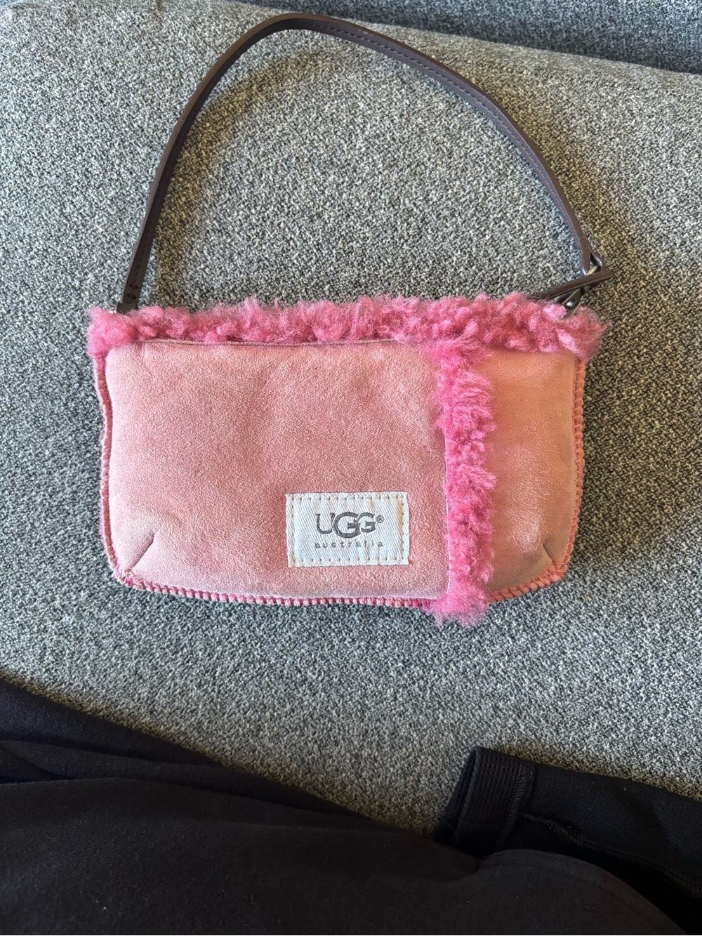 🌸Vintage Y2K Pink Fur Trimmed Suede Pochette🌸